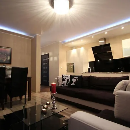 Golden Apartments&sz7-66 Appartement *